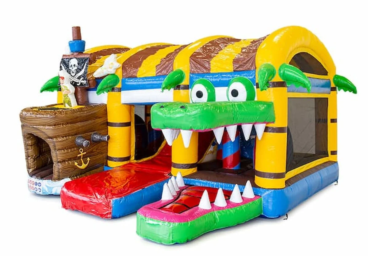 Location Multiplay XXL Pirate — château géant couvert JB Gonflables